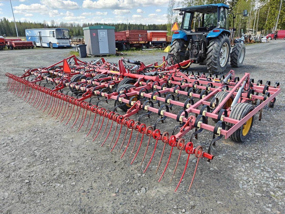 VÄDERSTAD NZE 700cm äes - VIDEO - Grada: foto 3 VÄDERSTAD NZE 700cm äes - VIDEO - Grada: foto 3
