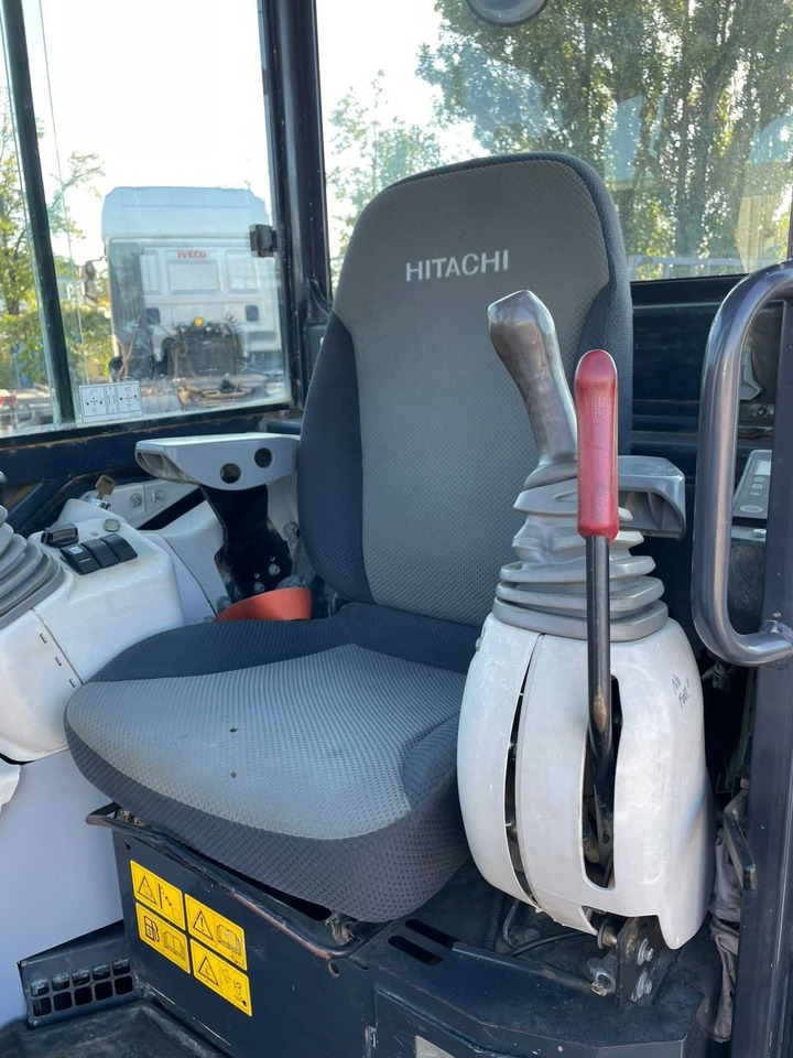 HITACHI ZX65USB - Miniexcavadora: foto 4 HITACHI ZX65USB - Miniexcavadora: foto 4