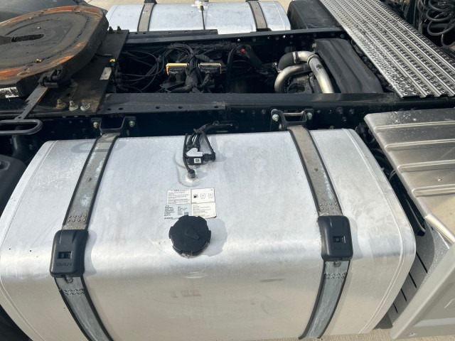 MAN TGX 18.470 4x2 BL SA - Cabeza tractora: foto 5 MAN TGX 18.470 4x2 BL SA - Cabeza tractora: foto 5