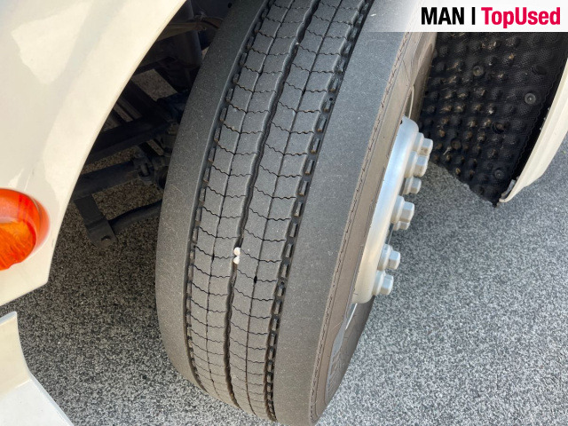 MAN TGX 18.470 4x2 BL SA Euro6 Retarder Klima ZV - Cabeza tractora: foto 2 MAN TGX 18.470 4x2 BL SA Euro6 Retarder Klima ZV - Cabeza tractora: foto 2