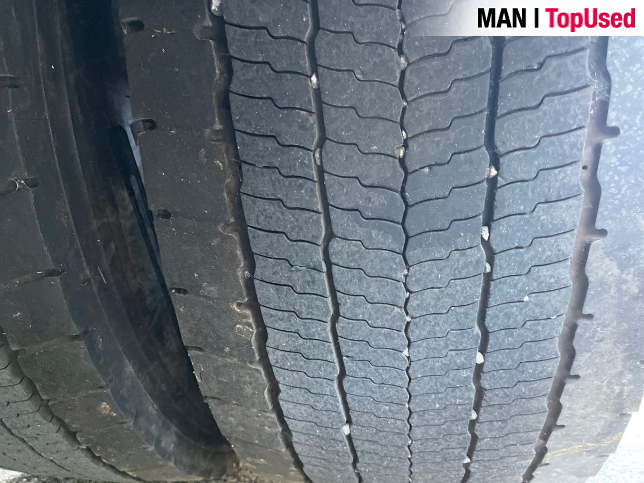 MAN TGX 18.470 4x2 BL SA Euro6 Retarder Klima ZV - Cabeza tractora: foto 3 MAN TGX 18.470 4x2 BL SA Euro6 Retarder Klima ZV - Cabeza tractora: foto 3