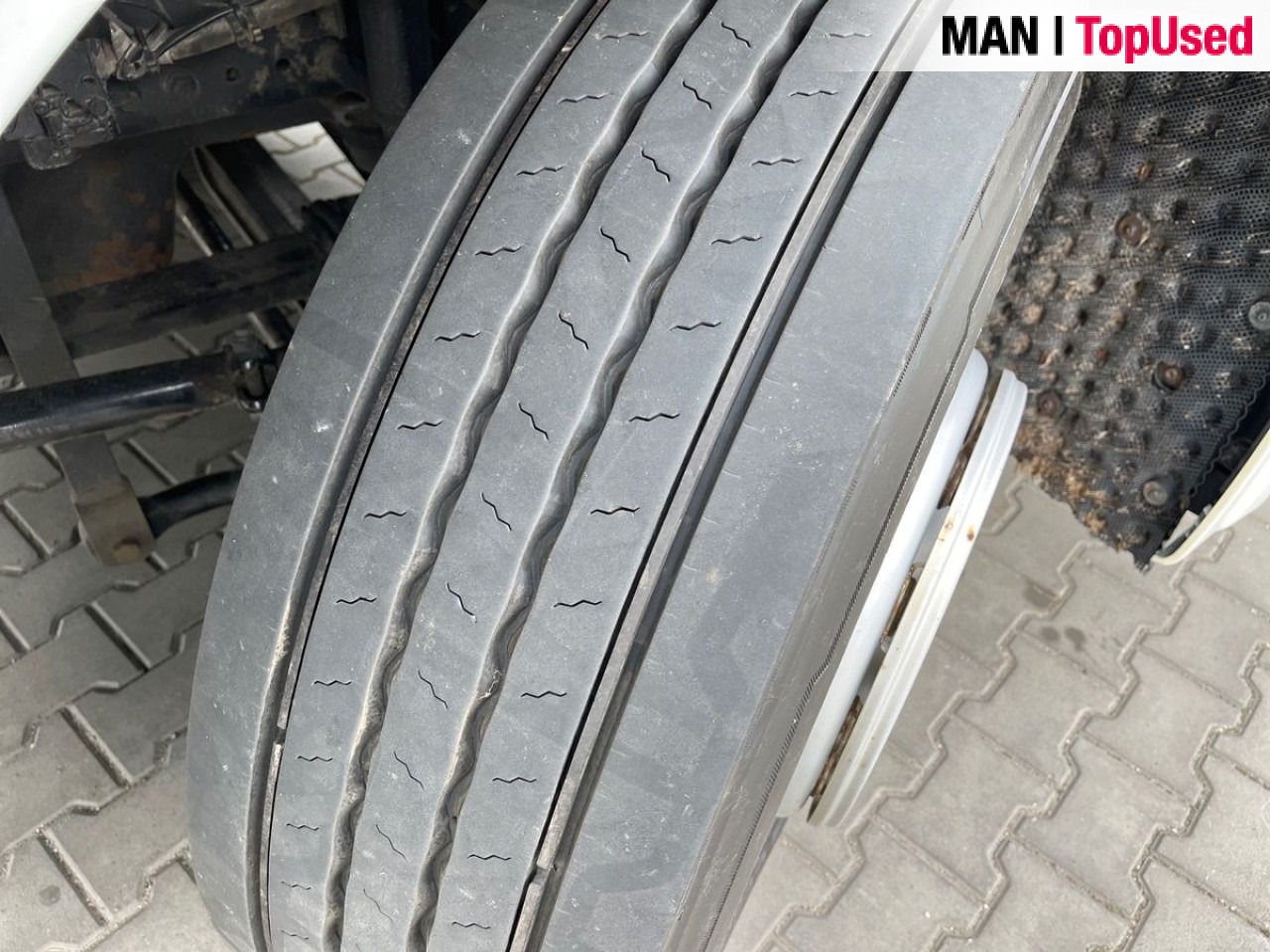 MAN TGX 18.470 4x2 BL SA Euro6 Retarder Klima ZV - Cabeza tractora: foto 3 MAN TGX 18.470 4x2 BL SA Euro6 Retarder Klima ZV - Cabeza tractora: foto 3