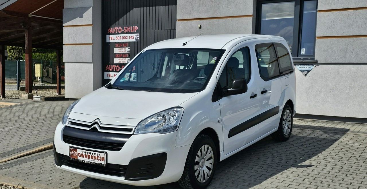Citroen Berlingo II 5 -osobowy*29450 zł netto* - Coche: foto 3 Citroen Berlingo II 5 -osobowy*29450 zł netto* - Coche: foto 3