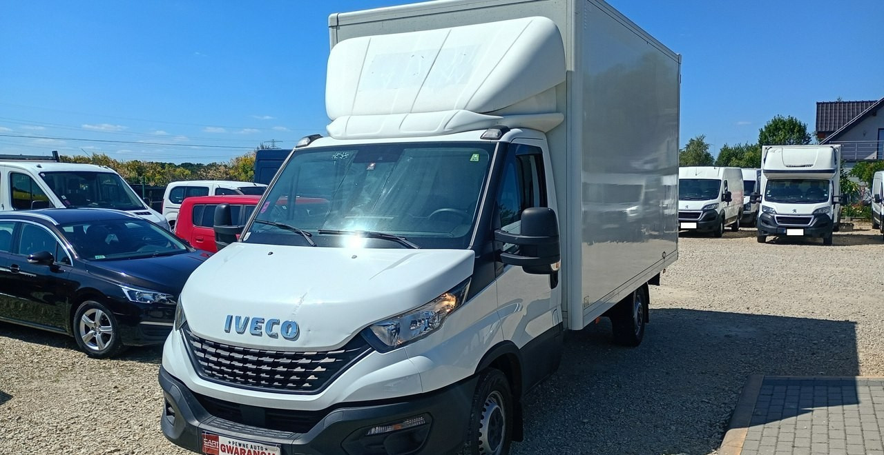 Iveco 35 Daily 35S14 klima * 3 osobowy * - Furgoneta caja cerrada: foto 2 Iveco 35 Daily 35S14 klima * 3 osobowy * - Furgoneta caja cerrada: foto 2