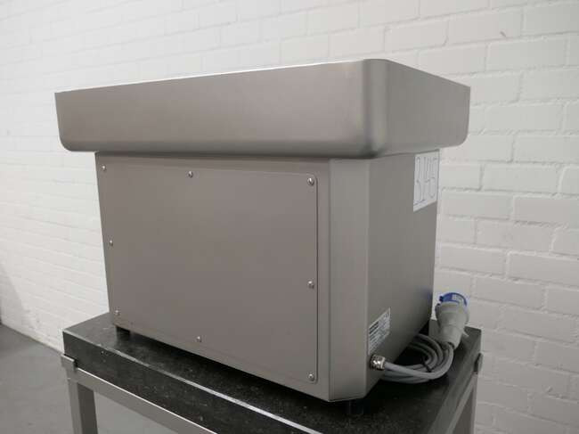 Freund / Ifooma grinder TG105 - Maquinaria de alimentación: foto 4 Freund / Ifooma grinder TG105 - Maquinaria de alimentación: foto 4