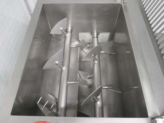 Risco paddle mixer RS450 - Maquinaria de alimentación: foto 5 Risco paddle mixer RS450 - Maquinaria de alimentación: foto 5