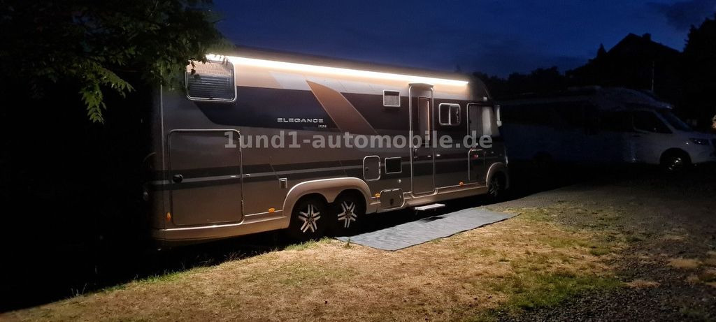 Bürstner Elegance I 910 G Solar/AHK/RFK/Alde/TwinSat/2xTV/Vollausstattung Elegance I 910 G Solar/AHK/RFK/Alde/TwinSat/2xTV/Vollausstattung - Autocaravana integral: foto 3 Bürstner Elegance I 910 G Solar/AHK/RFK/Alde/TwinSat/2xTV/Vollausstattung Elegance I 910 G Solar/AHK/RFK/Alde/TwinSat/2xTV/Vollausstattung - Autocaravana integral: foto 3