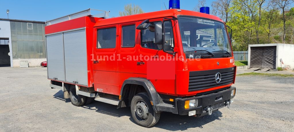 Mercedes-Benz 814 d F Feuerwehr LF 8/6 Modell 1998 814 d F Feuerwehr LF 8/6 Modell 1998 - Camión de bomberos, Furgoneta combi: foto 2 Mercedes-Benz 814 d F Feuerwehr LF 8/6 Modell 1998 814 d F Feuerwehr LF 8/6 Modell 1998 - Camión de bomberos, Furgoneta combi: foto 2