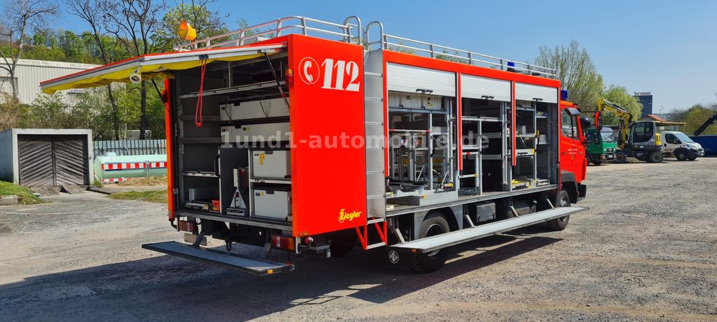 Mercedes-Benz 817 Feuerwehr GWG Nur 9.650 orig. Km 817 Feuerwehr GWG Nur 9.650 orig. Km - Camión de bomberos: foto 1 Mercedes-Benz 817 Feuerwehr GWG Nur 9.650 orig. Km 817 Feuerwehr GWG Nur 9.650 orig. Km - Camión de bomberos: foto 1