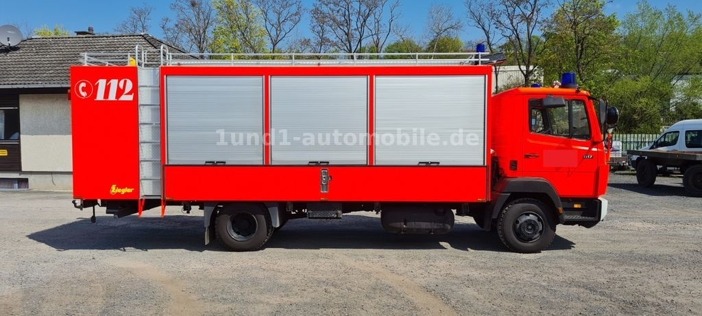 Mercedes-Benz 817 Feuerwehr GWG Nur 9.650 orig. Km 817 Feuerwehr GWG Nur 9.650 orig. Km - Camión de bomberos: foto 4 Mercedes-Benz 817 Feuerwehr GWG Nur 9.650 orig. Km 817 Feuerwehr GWG Nur 9.650 orig. Km - Camión de bomberos: foto 4
