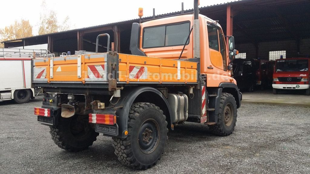 Unimog U 300 Kipper Zugmaschine Kommunalhydraulik U 500 400 U 300 Kipper Zugmaschine Kommunalhydraulik U 500 400 - Vehículo municipal: foto 2 Unimog U 300 Kipper Zugmaschine Kommunalhydraulik U 500 400 U 300 Kipper Zugmaschine Kommunalhydraulik U 500 400 - Vehículo municipal: foto 2
