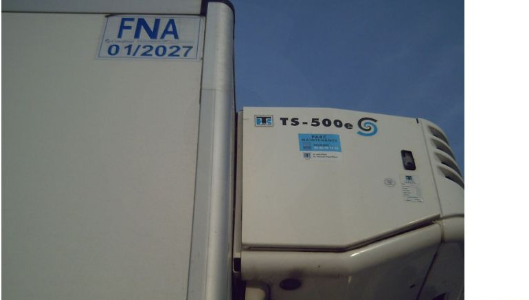 Iveco EUROCARGOeurocargo 160e25 - Camión isotérmico: foto 5 Iveco EUROCARGOeurocargo 160e25 - Camión isotérmico: foto 5
