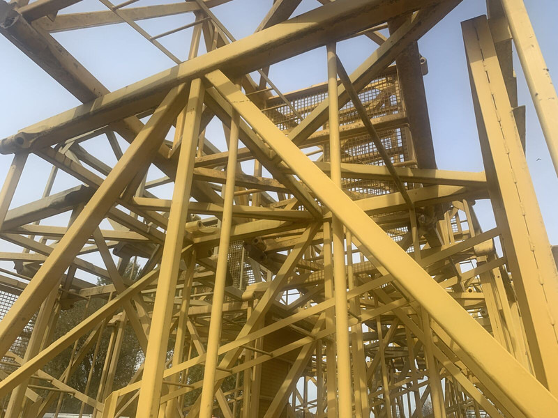 Liebherr 120HC - Grúa torre: foto 3 Liebherr 120HC - Grúa torre: foto 3