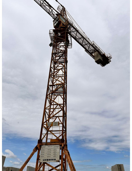 Liebherr 140EC-H10, 1993yom, 40jib, 23,5m huh - Grúa torre: foto 4 Liebherr 140EC-H10, 1993yom, 40jib, 23,5m huh - Grúa torre: foto 4