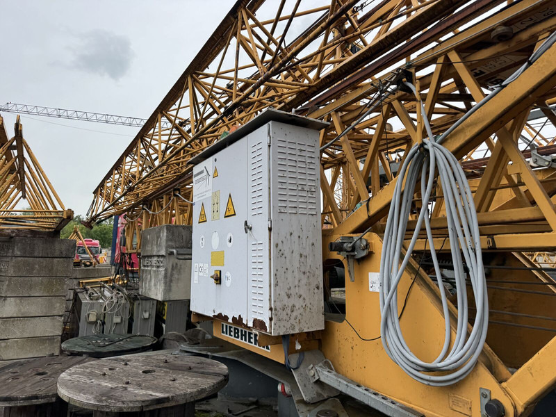 Grúa torre Liebherr 42K.1, 2008 yom - some Works needed: foto 11