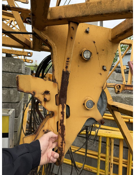 Liebherr 42K.1, 2008 yom - some Works needed - Grúa torre: foto 5 Liebherr 42K.1, 2008 yom - some Works needed - Grúa torre: foto 5