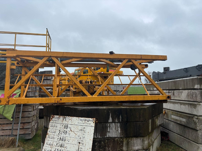 Liebherr 90LD tower sections - Grúa torre: foto 1 Liebherr 90LD tower sections - Grúa torre: foto 1