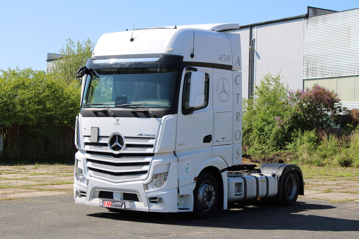 Mercedes-Benz Actros 1845 - Cabeza tractora: foto 2 Mercedes-Benz Actros 1845 - Cabeza tractora: foto 2