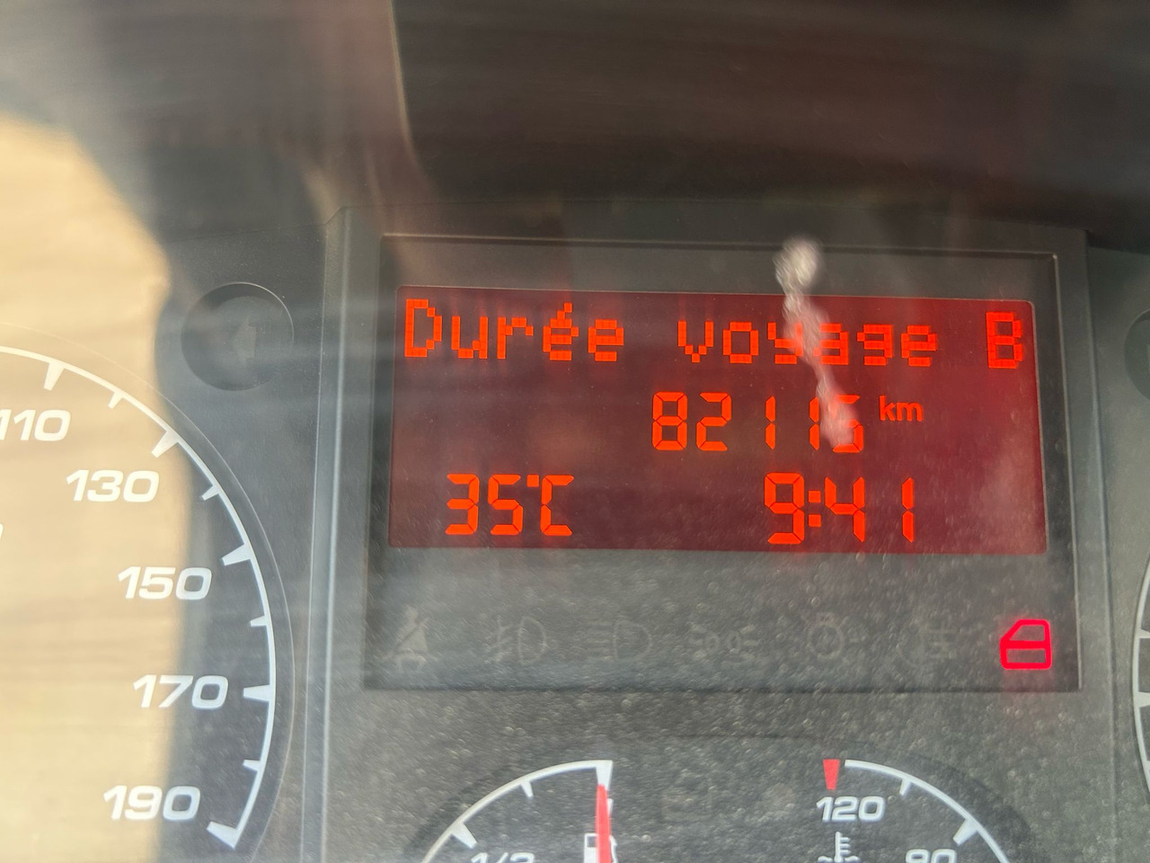 IVECO DAILY 35C13 - Furgoneta basculante: foto 5 IVECO DAILY 35C13 - Furgoneta basculante: foto 5