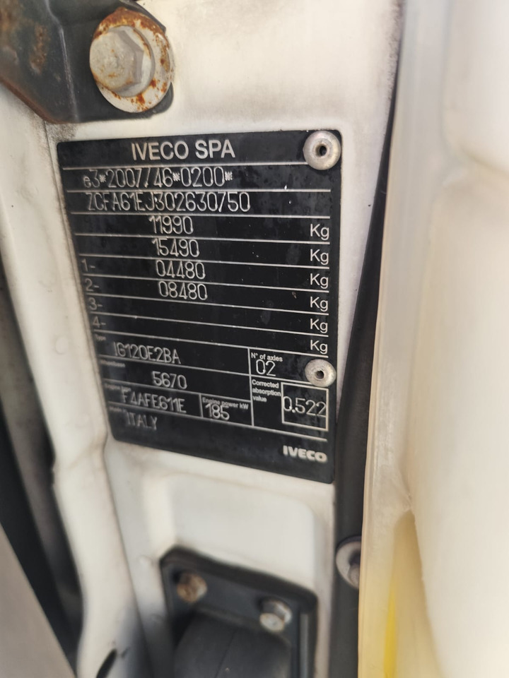 IVECO EUROCARGO 120E25 - Camión grúa: foto 4 IVECO EUROCARGO 120E25 - Camión grúa: foto 4