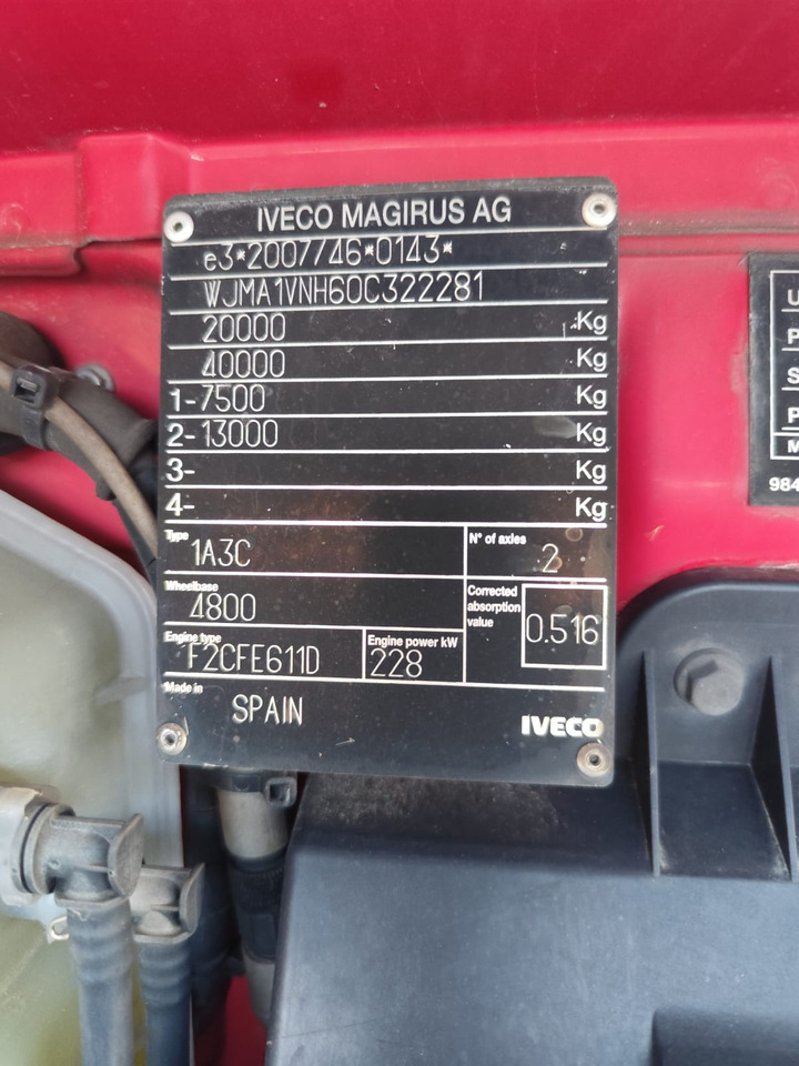 IVECO STRALIS 190S31 - Camión multibasculante: foto 2 IVECO STRALIS 190S31 - Camión multibasculante: foto 2