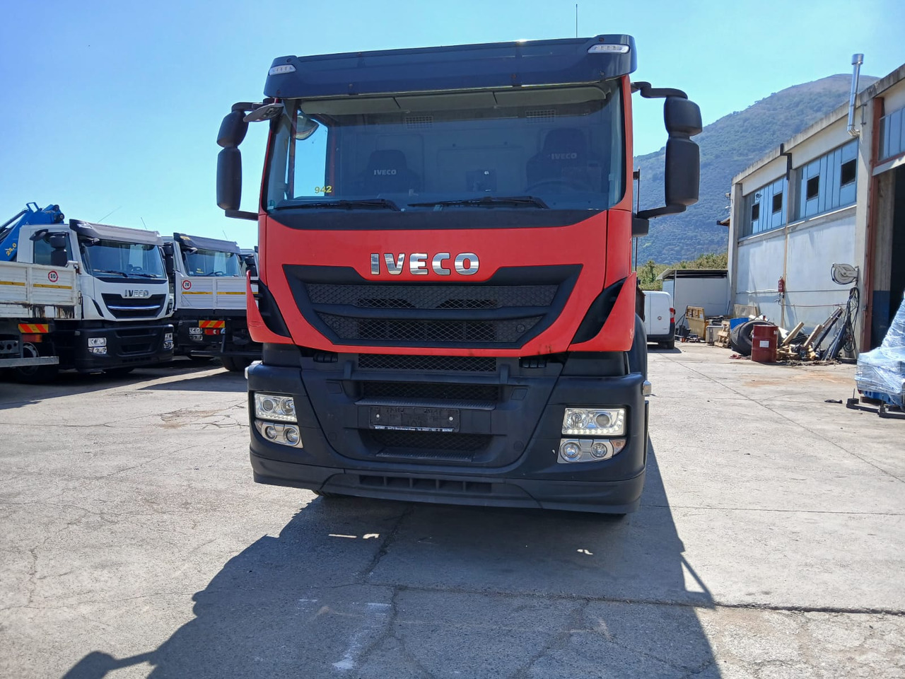 IVECO STRALIS 260S40 - Camión caja abierta: foto 5 IVECO STRALIS 260S40 - Camión caja abierta: foto 5