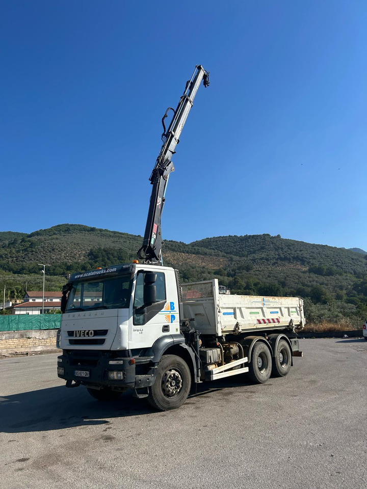 IVECO TRAKKER 260T36 - Camión grúa: foto 1 IVECO TRAKKER 260T36 - Camión grúa: foto 1