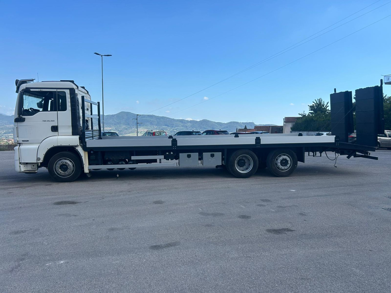 MAN TGS 26.360 - Camión caja abierta: foto 2 MAN TGS 26.360 - Camión caja abierta: foto 2