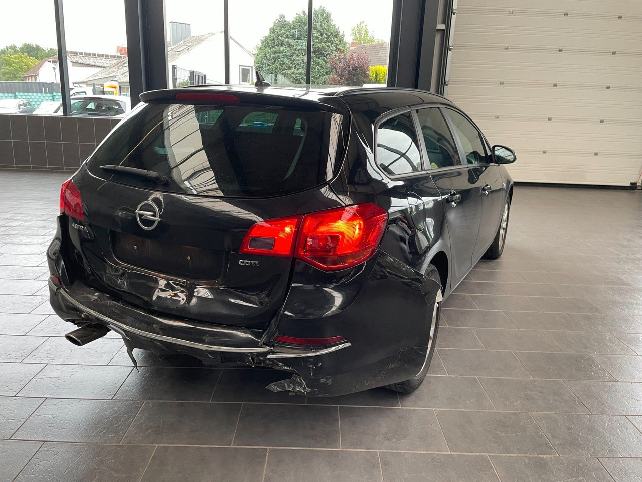 Opel Astra J Sports Tourer Style - Coche: foto 4 Opel Astra J Sports Tourer Style - Coche: foto 4
