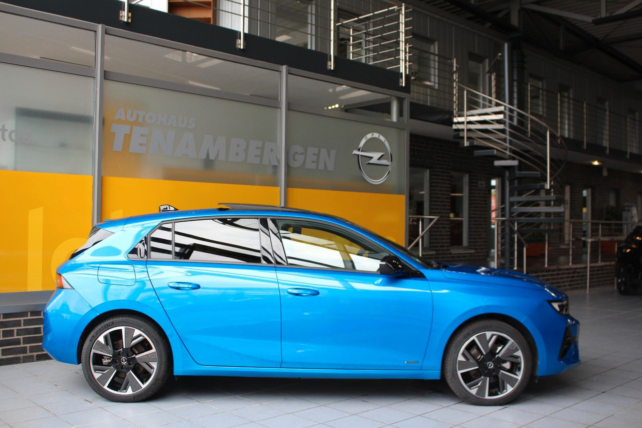 Opel Astra L Lim. Electric GS Pixel-LED ACC UPE: 54t€ - Sedan: foto 3 Opel Astra L Lim. Electric GS Pixel-LED ACC UPE: 54t€ - Sedan: foto 3