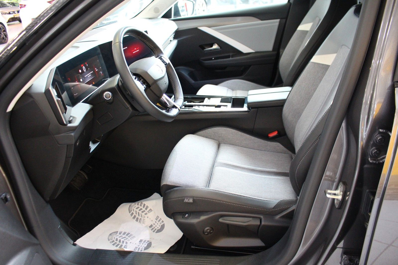 Coche familiar Opel Astra L ST Business Elegance Navi-Pro SHZ LED: foto 7