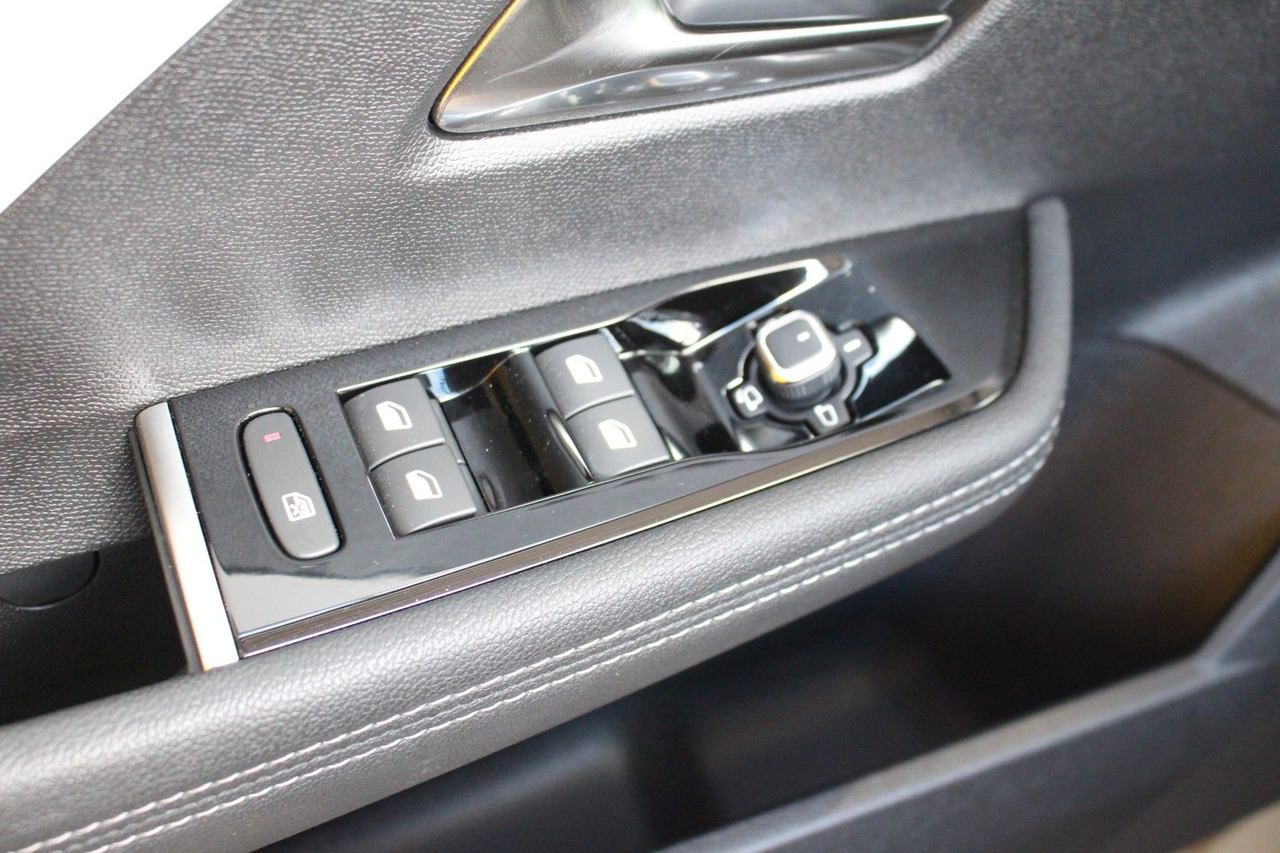 Coche familiar Opel Astra L ST Business Elegance Navi-Pro SHZ LED: foto 13