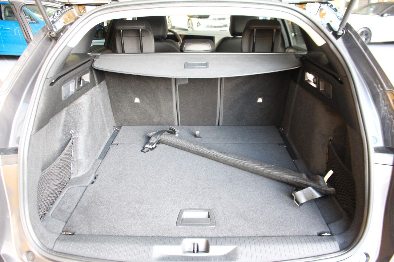Coche familiar Opel Astra L ST Business Elegance Navi-Pro SHZ LED: foto 17