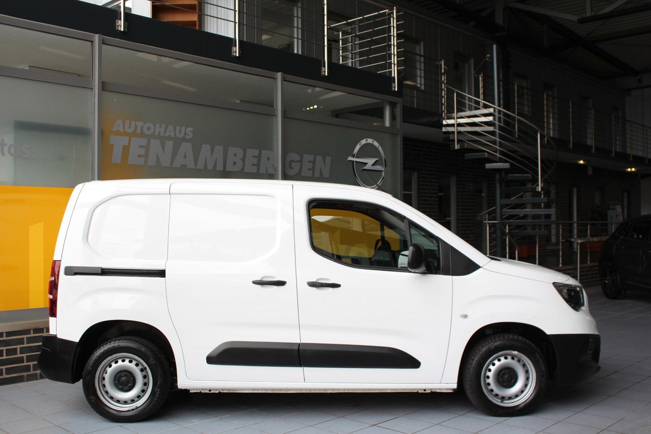 Opel Combo E Cargo 3-Sitzer Selection Holz Klima - Furgoneta pequeña: foto 3 Opel Combo E Cargo 3-Sitzer Selection Holz Klima - Furgoneta pequeña: foto 3