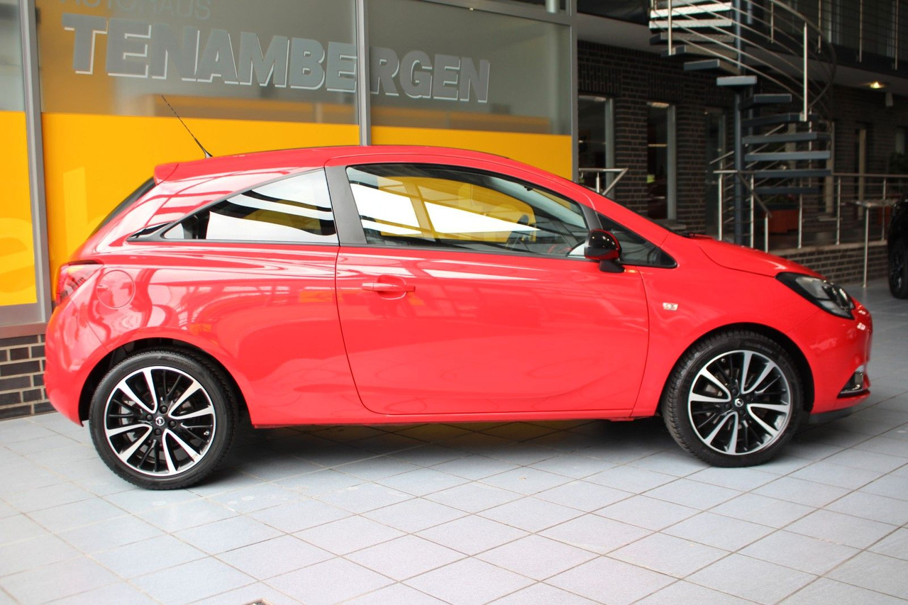 Opel Corsa Color Edition Sitz/Lenkr.heizung Bluetooth - Coche: foto 3 Opel Corsa Color Edition Sitz/Lenkr.heizung Bluetooth - Coche: foto 3