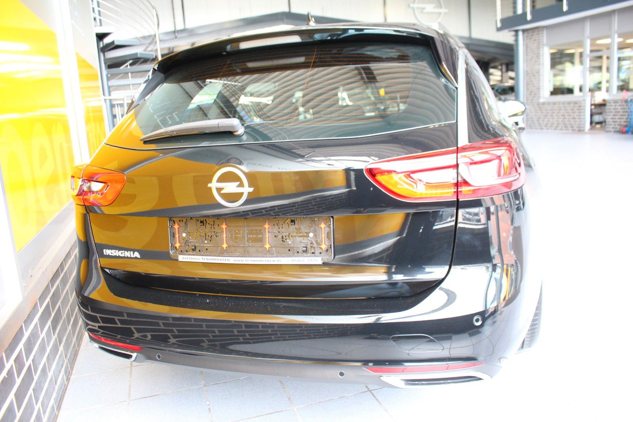 Opel Insignia B ST AT-9 Elegance IntelliLux-LED AGR - Coche: foto 4 Opel Insignia B ST AT-9 Elegance IntelliLux-LED AGR - Coche: foto 4