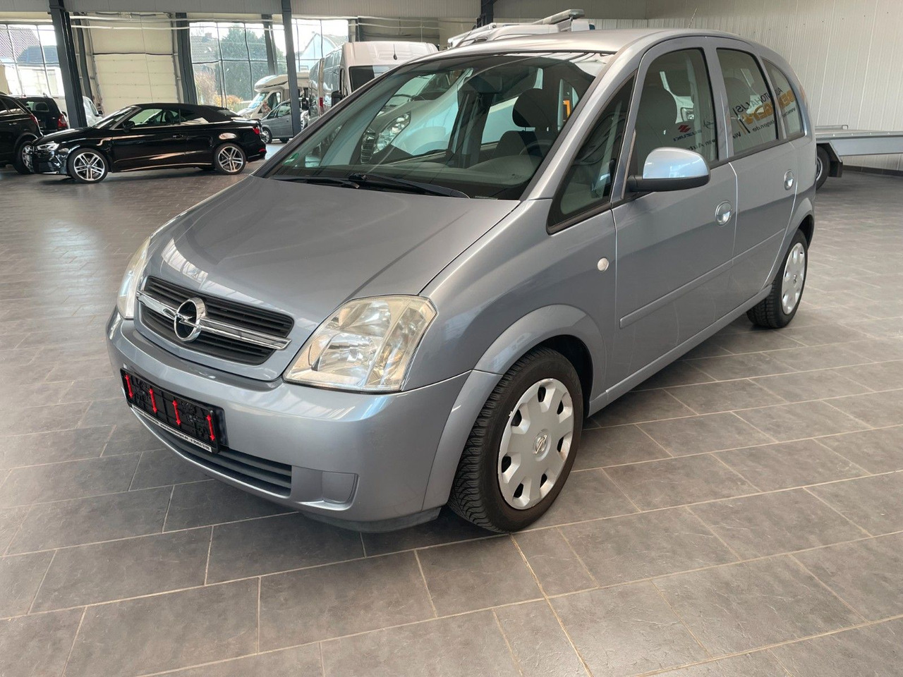 Opel Meriva Edition Klima , Allwetterreifen - Furgoneta de pasajeros: foto 2 Opel Meriva Edition Klima , Allwetterreifen - Furgoneta de pasajeros: foto 2