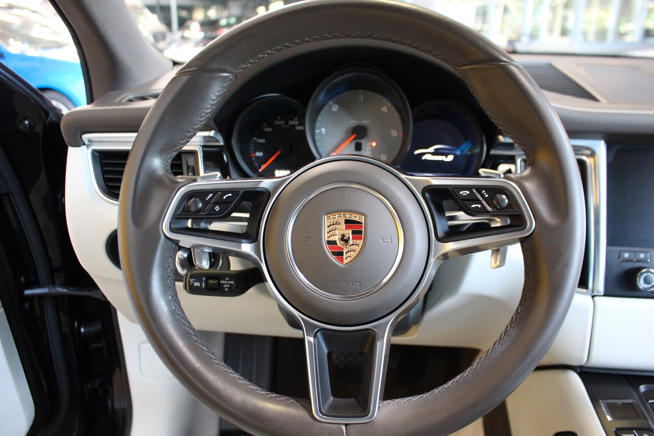 SUV/ Todoterreno Porsche Macan S Diesel Panorama LED TV Luftfederung AHK: foto 13