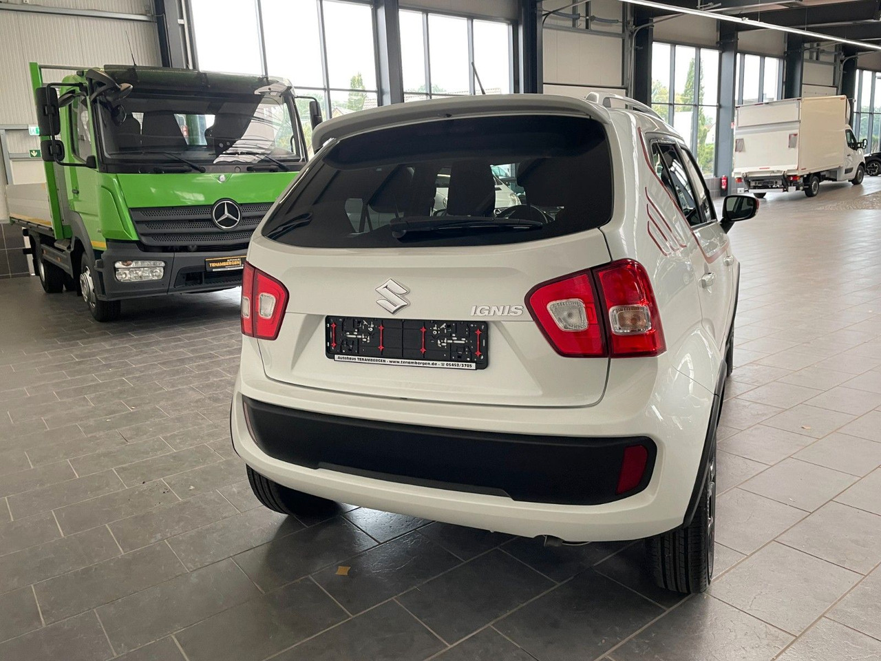 Suzuki Ignis 1,2 Intro Edtion+ - Coche: foto 4 Suzuki Ignis 1,2 Intro Edtion+ - Coche: foto 4