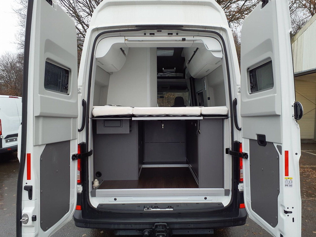 Volkswagen Crafter Grand California 600 Solar Kamer AHK ACC - Cámper: foto 4 Volkswagen Crafter Grand California 600 Solar Kamer AHK ACC - Cámper: foto 4