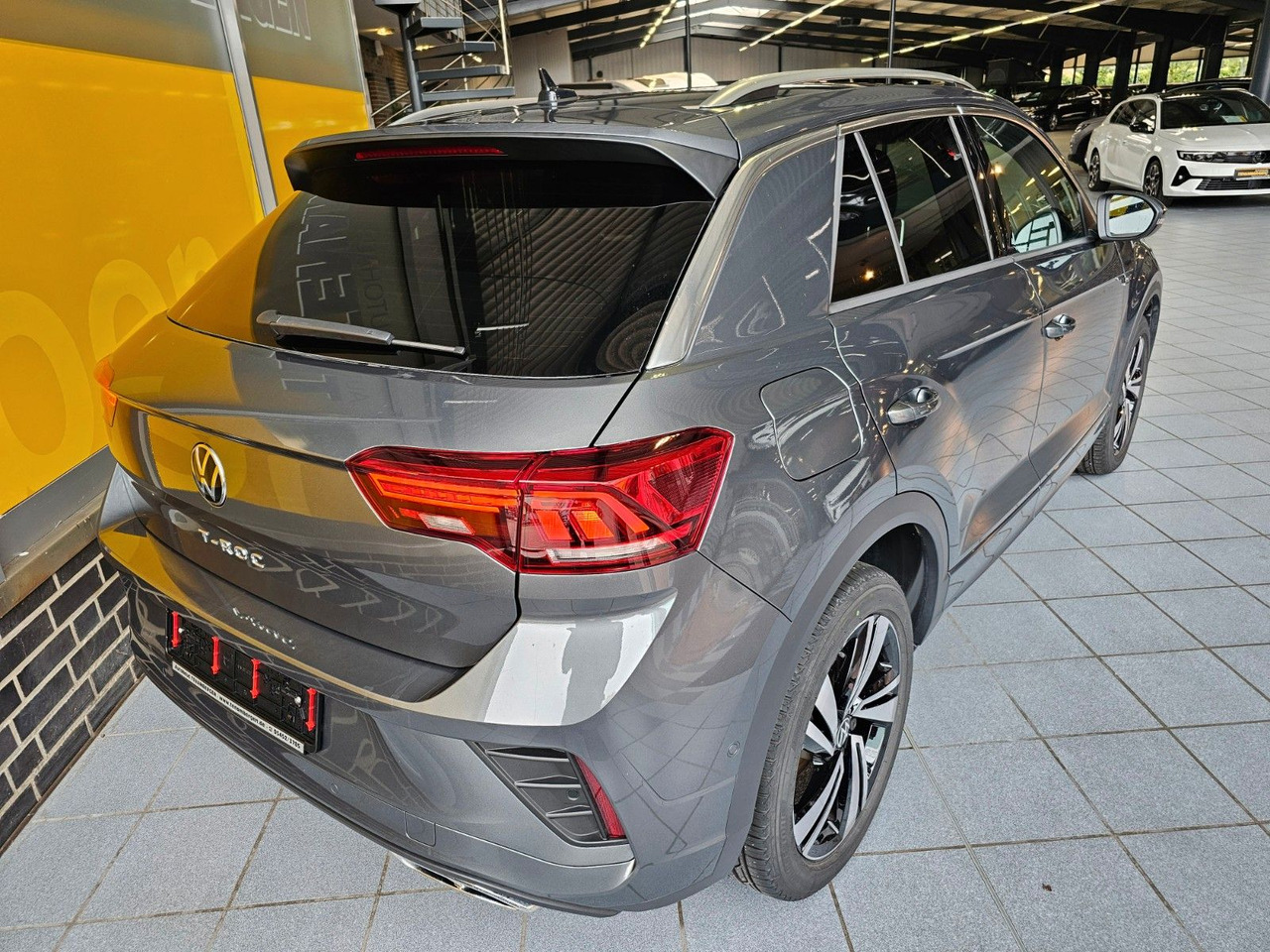 Volkswagen T-Roc R-Line eHeckklappe SHZ LED - SUV/ Todoterreno: foto 4 Volkswagen T-Roc R-Line eHeckklappe SHZ LED - SUV/ Todoterreno: foto 4