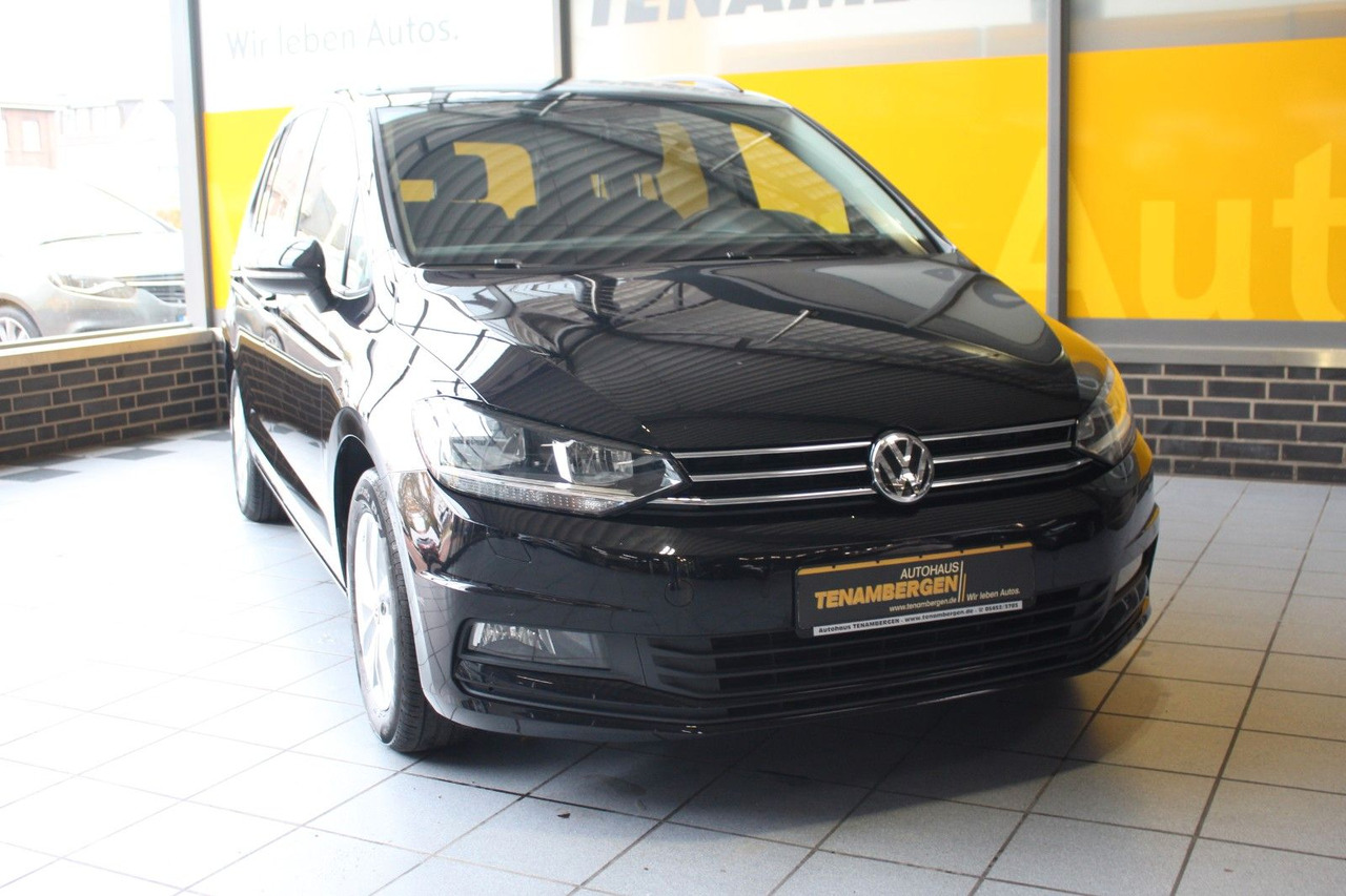 Volkswagen Touran Comfortline BMT S/S Navi Kamera ACC - Furgoneta de pasajeros: foto 2 Volkswagen Touran Comfortline BMT S/S Navi Kamera ACC - Furgoneta de pasajeros: foto 2