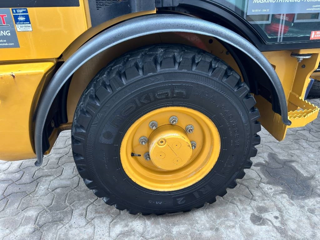 Cargadora de ruedas CAT 906M 35 km/h: foto 13