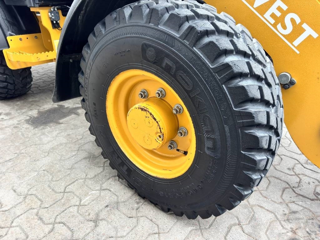 Cargadora de ruedas CAT 906M 35 km/h: foto 12