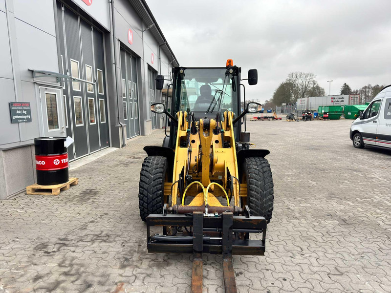 Cargadora de ruedas Caterpillar 906M Cat 906M: foto 7