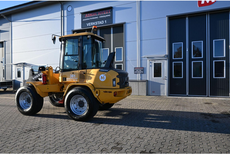 Volvo L30G - Cargadora de ruedas: foto 3 Volvo L30G - Cargadora de ruedas: foto 3