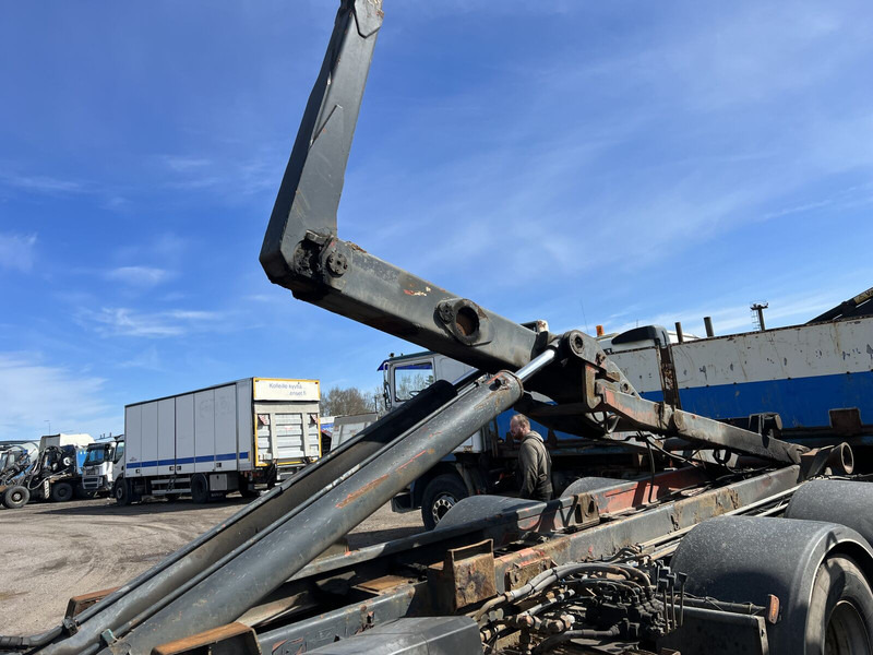 Hook MULTILIFT - Implemento: foto 5 Hook MULTILIFT - Implemento: foto 5