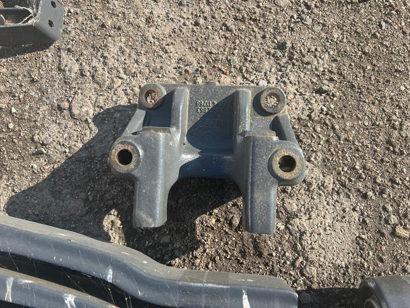 Volvo FH4 - Suspensión de ballestas: foto 5 Volvo FH4 - Suspensión de ballestas: foto 5