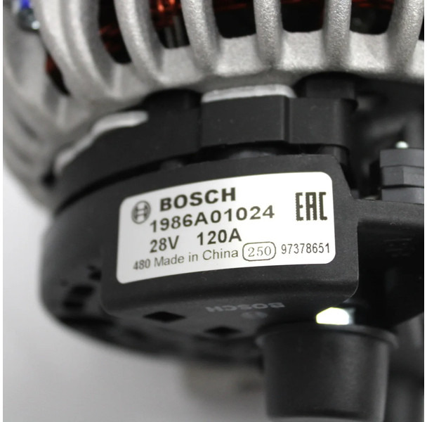 DAF XF106 Dynamo 2000904 | 1976290 Nieuw! - Alternador para Camión: foto 3 DAF XF106 Dynamo 2000904 | 1976290 Nieuw! - Alternador para Camión: foto 3