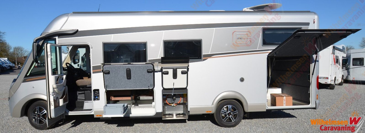 Carthago chic e-line I 50 LE Sky*2xTV*4,8 T*51159 Rabat - Autocaravana integral: foto 2 Carthago chic e-line I 50 LE Sky*2xTV*4,8 T*51159 Rabat - Autocaravana integral: foto 2